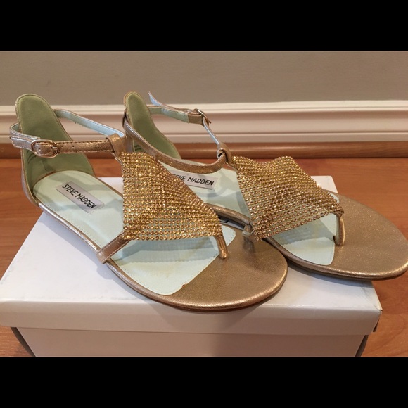 Steve Madden champagne sandals w/ rhinestone - Picture 2 of 6